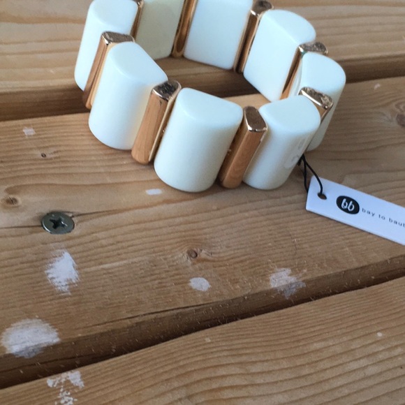 NWT bay to baubles white gold bracelet - Picture 3 of 3